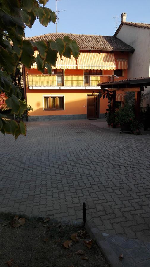 Casa Sammo Villa Piobesi d'Alba Eksteriør billede